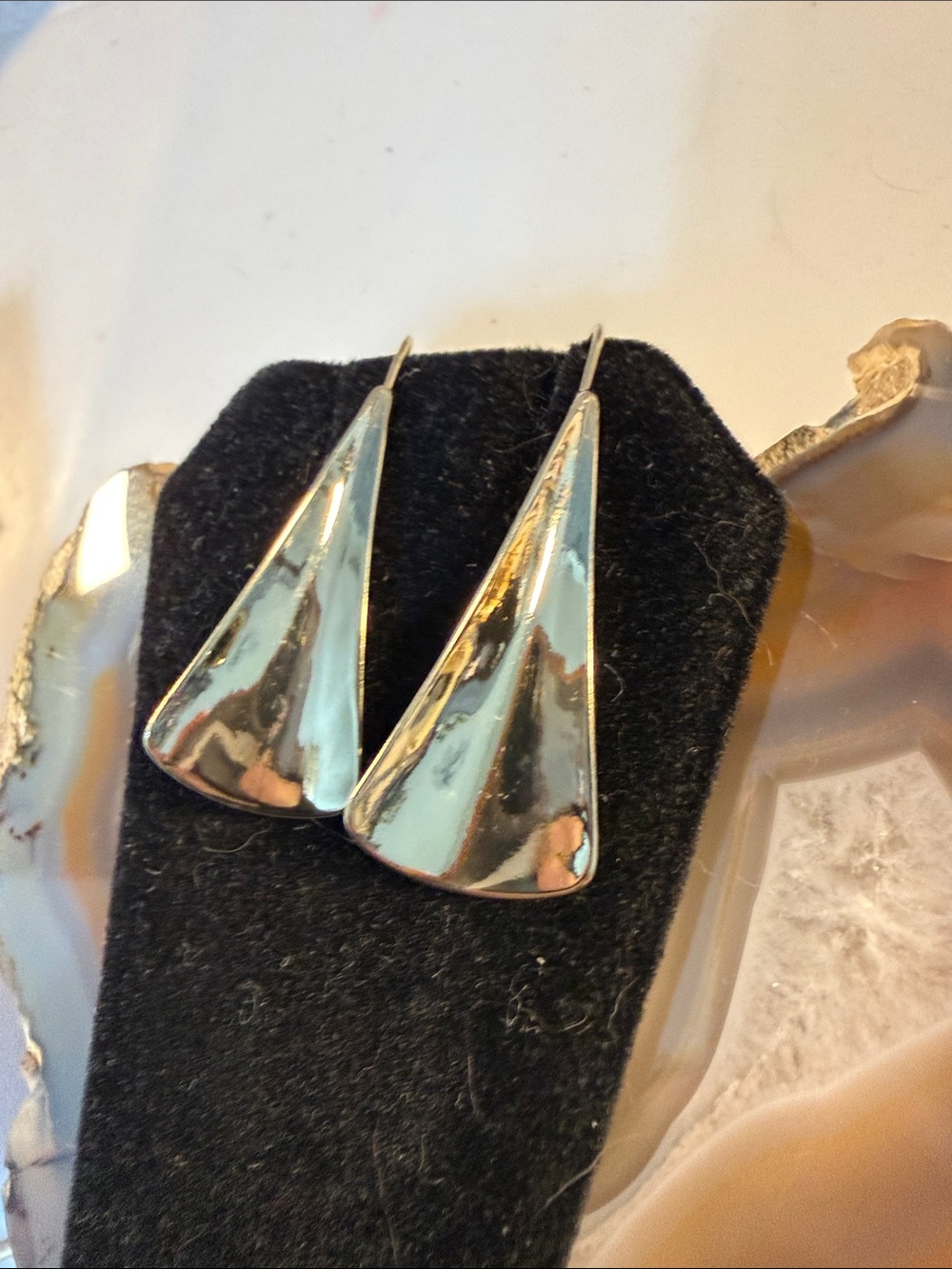 Robert Lee Morris (RLM) SoHo Gold Sculpted mirror Drop Earrings 1.75” x .75” GUC